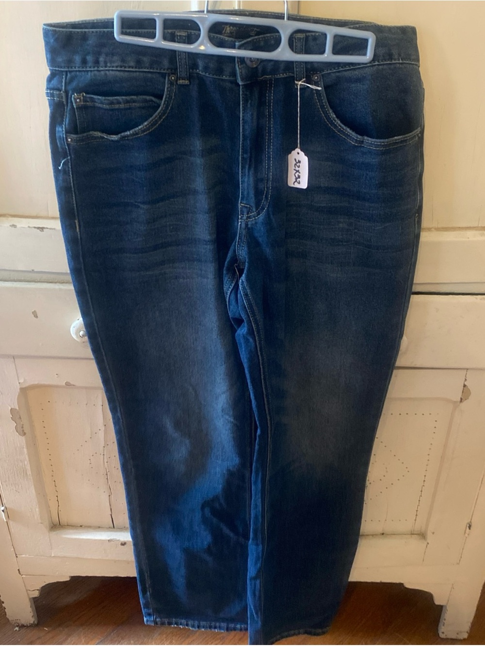 Men's Straight Leg Jeans in Dark Blue Denim 32/32 threadgrit